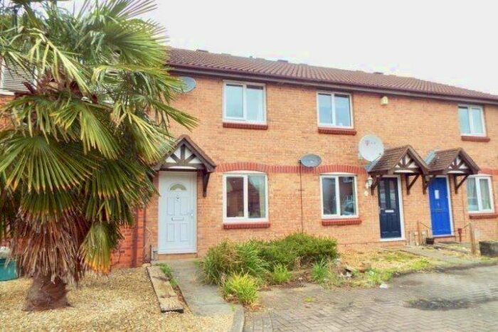 2 Bedroom Property To Rent In Bradley Stoke, Bristol, BS32