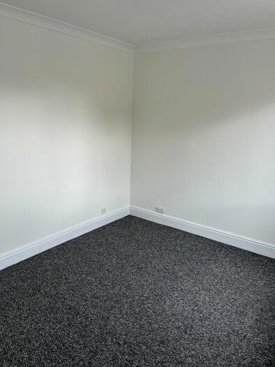 3 Bedroom Terraced House To Rent In Staveley Street, Doncaster, DN12