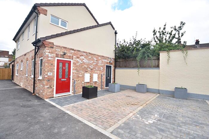 1 Bedroom Maisonette To Rent In Ribbon Court, Kingham Way, Luton, Bedfordshire, LU2