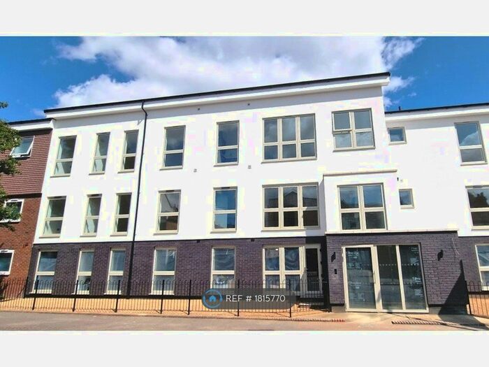 2 Bedroom Flat To Rent In Parish Lane, London, SE20