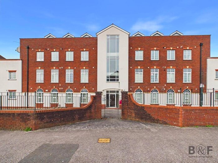 1 Bedroom Flat To Rent In Parade Court, Speedwell, BS5