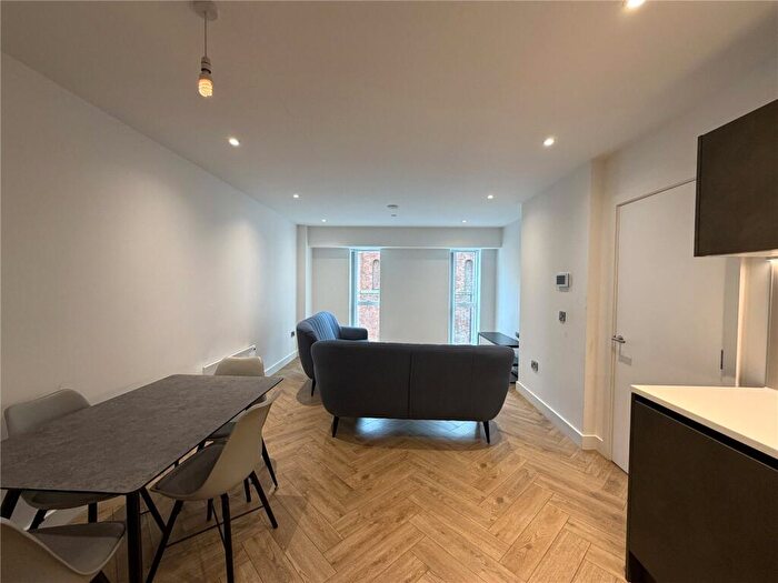 2 Bedroom Apartment For Sale In Victoria Residence, Crown Street, Silvercroft Street, Manchester, M15