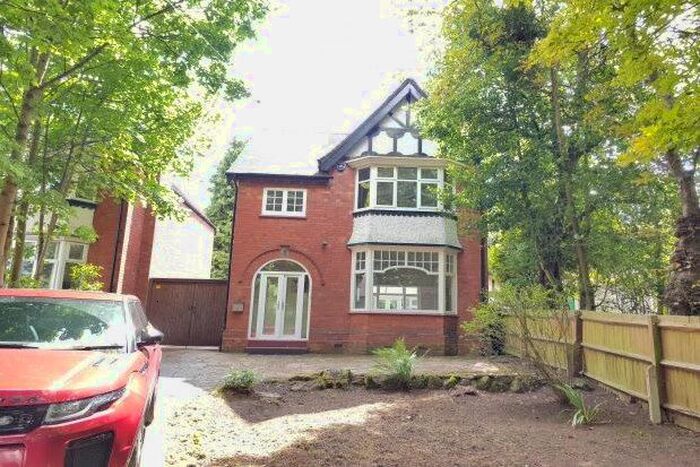 3 Bedroom Property To Rent In Derby Road, Nottingham, NG7