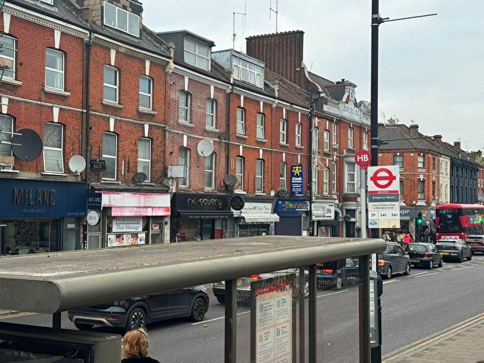 1 Bedroom Flat For Sale In Green Lanes, London, London, N4