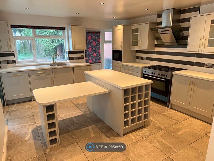 4 Bedroom Semi-Detached House To Rent In Madison Avenue, Birmingham, B36