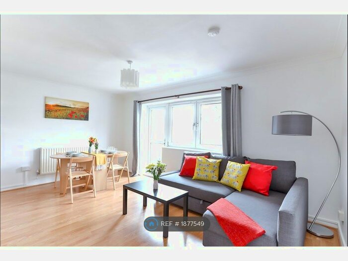2 Bedroom Flat To Rent In St. Paul's Drive, London, E15