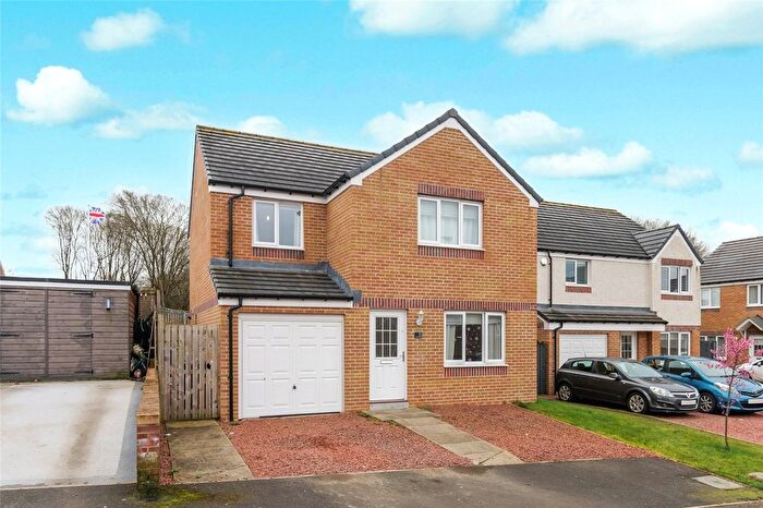 4 Bedroom Detached House For Sale In Aquitania Crescent, Larkhall, South Lanarkshire, ML9