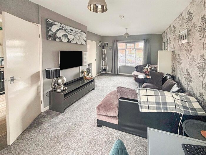 2 Bedroom Terraced House For Sale In Maple Avenue, Oswestry, SY11