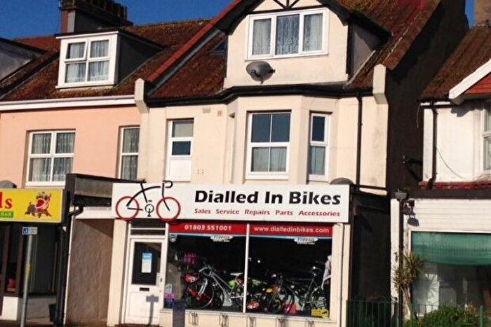 1 Bedroom Flat To Rent In A Torquay Road, Paignton, TQ3