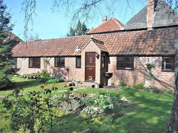 2 Bedroom Bungalow To Rent In Potterne, SN10