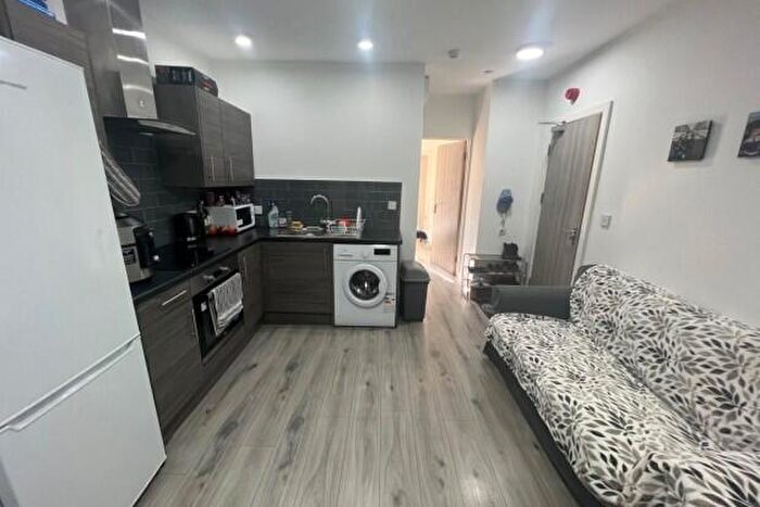 1 Bedroom Flat To Rent In Mackintosh Place Cardiff, CF24
