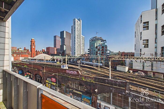 3 Bedroom Apartment To Rent In Whitworth Street West, Manchester, Greater Manchester, M1