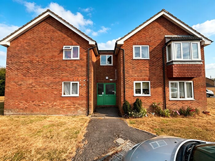 1 Bedroom Flat For Sale In Blackmore Road, Shaftesbury, SP7