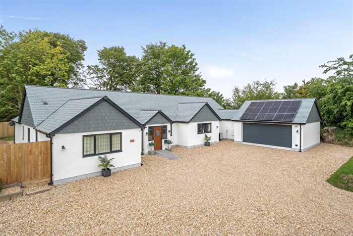4 Bedroom Bungalow For Sale In Shebbear, EX21