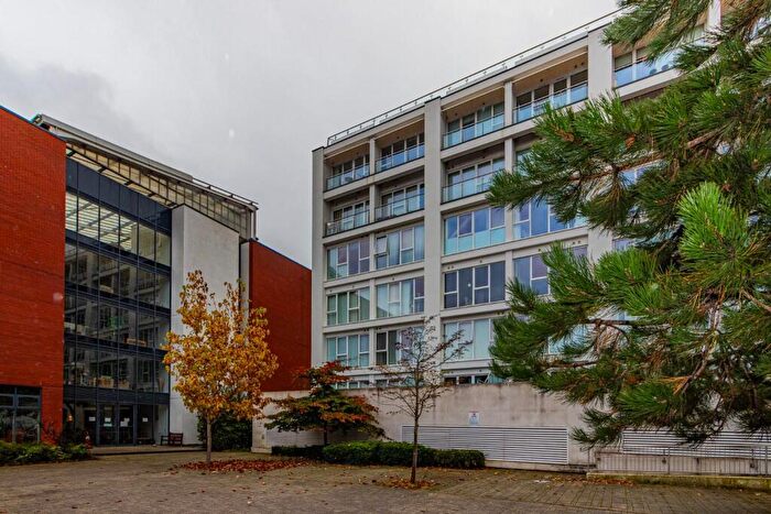 1 Bedroom Flat To Rent In Skypark Road, Bristol, BS3