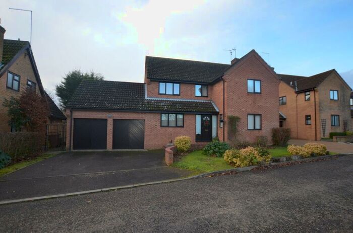4 Bedroom Detached House To Rent In Lingwood Park, Peterborough, PE3