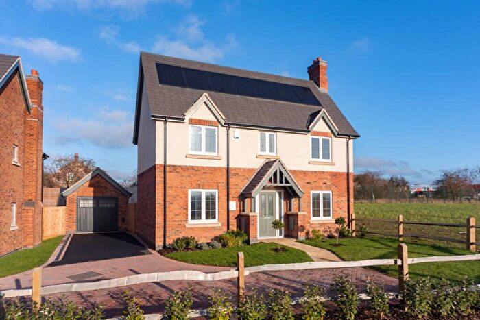 4 Bedroom Detached House For Sale In Lime Gardens, Sutton Bonington, LE12