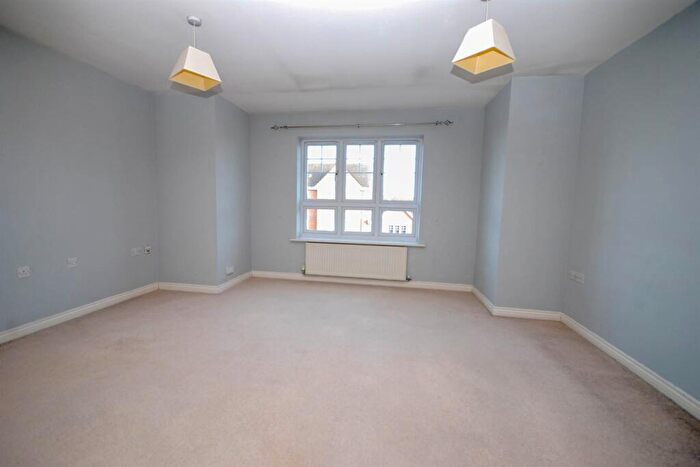 2 Bedroom Apartment To Rent In Ashover Road, Kenton, NE3