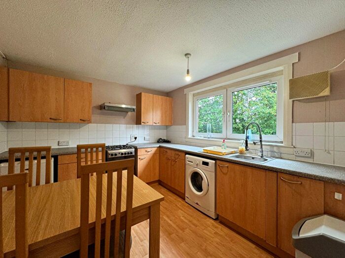 1 Bedroom Flat To Rent In Elphinstone Place, Govan, Glasgow, G51