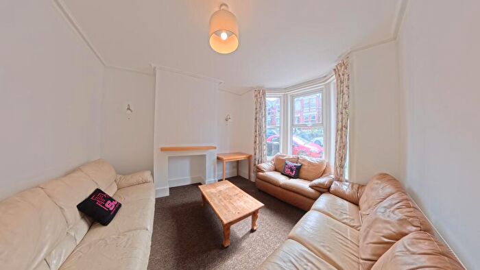 4 Bedroom House To Rent In Riley Road, Brighton, BN2