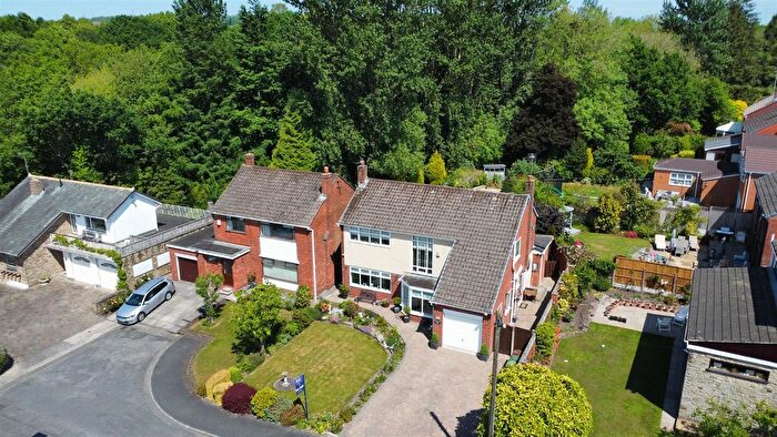 4 Bedroom Detached House For Sale In St. Marys Avenue, Billinge, Wigan, WN5