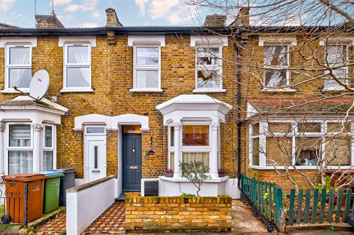2 Bedroom Terraced House For Sale In Huddlestone Road, Forest Gate, E7