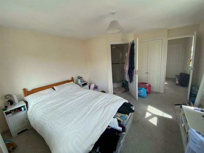 4 Bedroom House To Rent In Beatrix Place, Horfield, Bristol, BS7