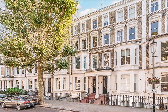 2 Bedroom Flat For Sale In Philbeach Gardens, Earls Court, SW5