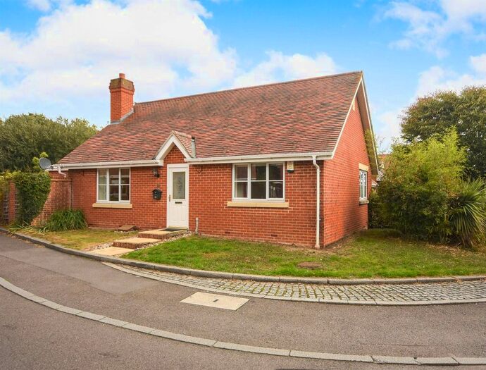 2 Bedroom Bungalow To Rent In Marconi Gardens, Pilgrims Hatch, Brentwood, CM15