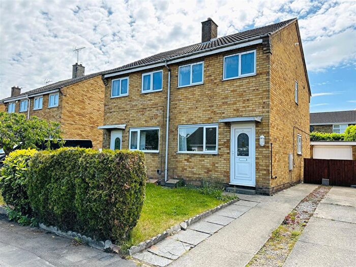 2 Bedroom Semi-Detached House For Sale In Beechfield Close, Thorpe Willoughby, Selby, YO8
