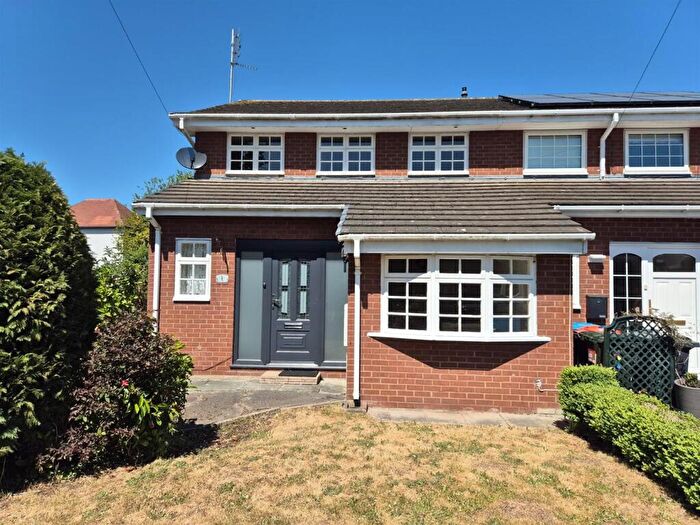 3 Bedroom Semi-Detached House For Sale In Ashtree Farm Court, Willaston, CH64
