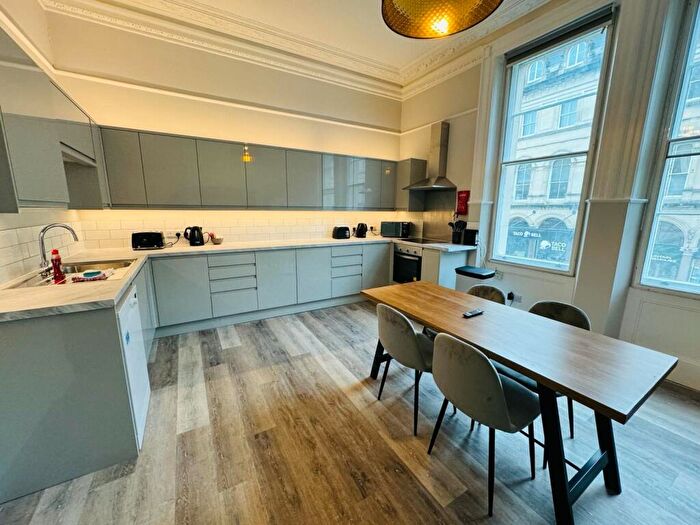 1 Bedroom Flat To Rent In Queens Road, Clifton, Bristol, BS8