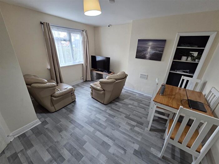 3 Bedroom Semi Detached House To Rent In Colchester Crescent, Bristol, BS4