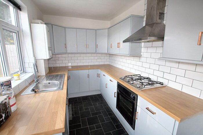 2 Bedroom End Of Terrace House To Rent In South Avenue, Warrington, WA2