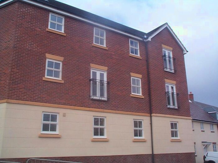 2 Bedroom Flat To Rent In Hardwick Hall Way, Daventry, NN11