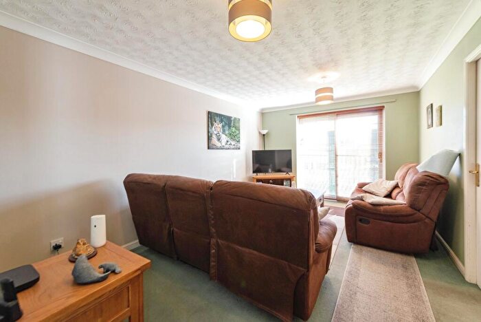 1 Bedroom Flat For Sale In Hulton Close, Southampton, Hampshire, SO19