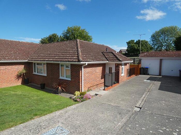 2 Bedroom Semi-Detached Bungalow For Sale In Raleigh Crescent, Amesbury, Salisbury, SP4