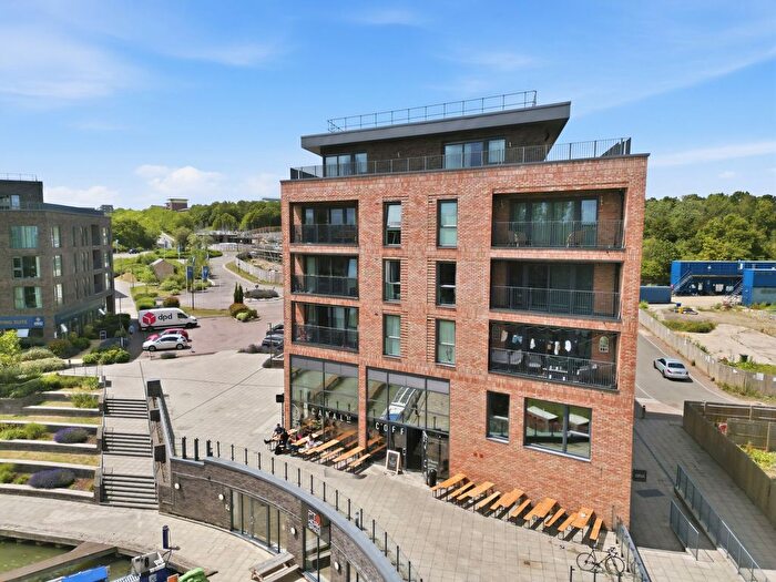 2 Bedroom Flat For Sale In Park Street, Campbell Park, MK9