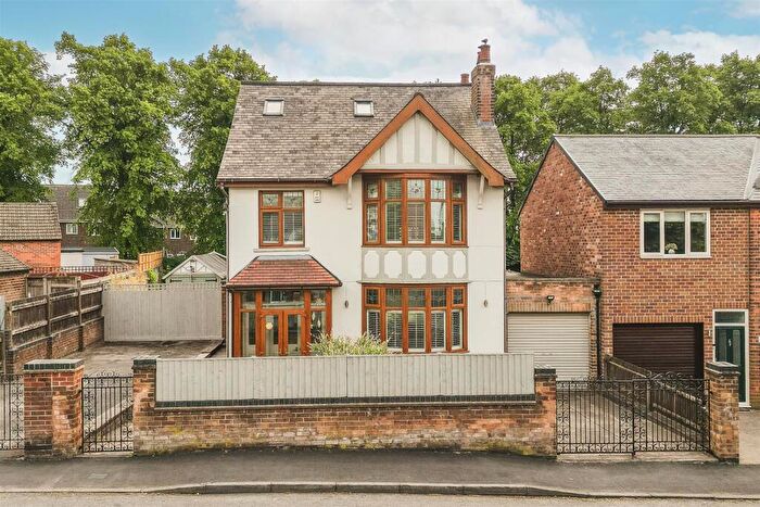 4 Bedroom Detached House For Sale In Lockton Avenue, Heanor, Derbyshire, DE75