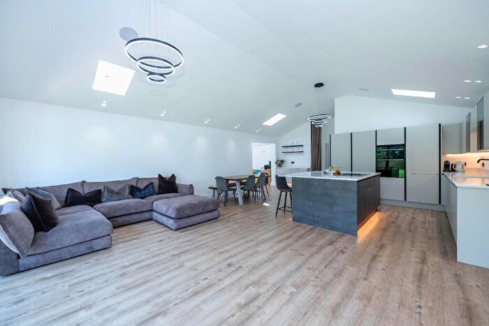 4 Bedroom Detached Bungalow For Sale In Eastgate, Deeping St James, PE6