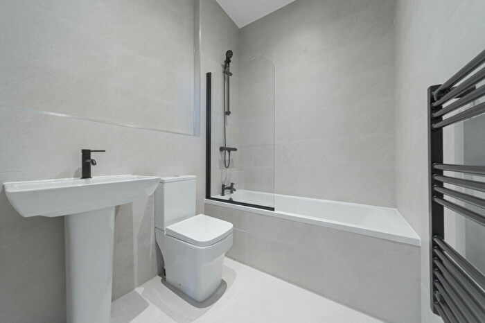 2 Bedroom Apartment To Rent In Bank House, Sheffield, S6