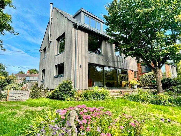 4 Bedroom Detached House To Rent In Bat &amp; Ball Lane, Wrecclesham, Farnham, GU10