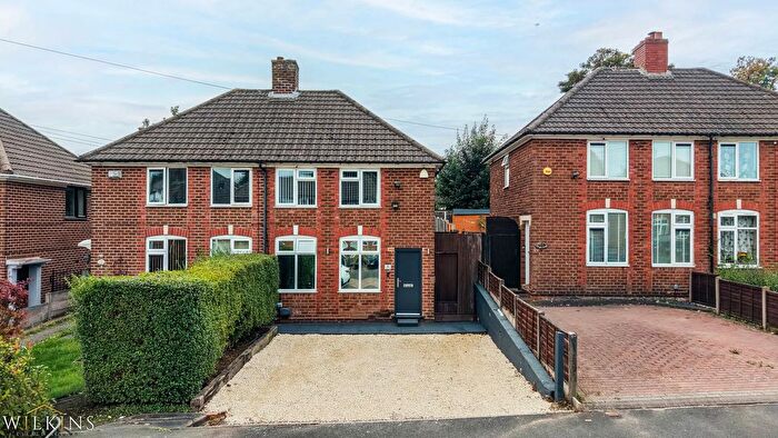 2 Bedroom Semi-detached House To Rent In Orpington Road, Birmingham, B44