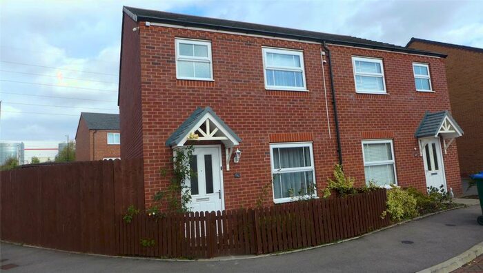 3 Bedroom Semi-Detached House To Rent In Cherry Tree Drive, Canley, Coventry, CV4