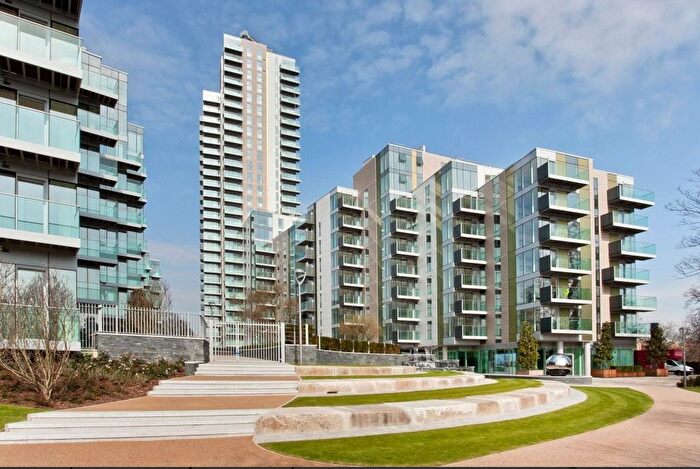 2 Bedroom Flat To Rent In Goodchild Road, London, N4