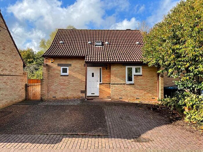 3 Bedroom Detached House To Rent In Edmund Court, Shenley Church End, MK5