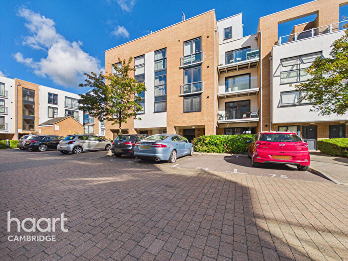 2 Bedroom Apartment For Sale In Cromwell Road, Cambridge, CB1