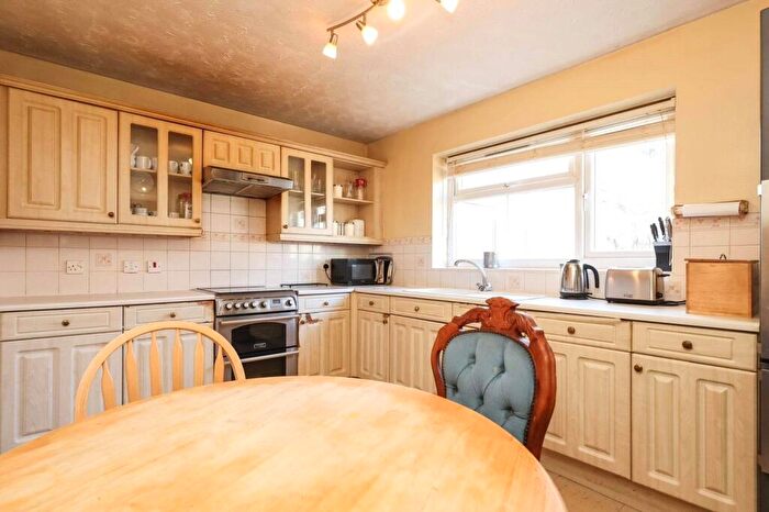 4 Bedroom Detached House For Sale In Small Close, Smethwick, West Midlands, B67