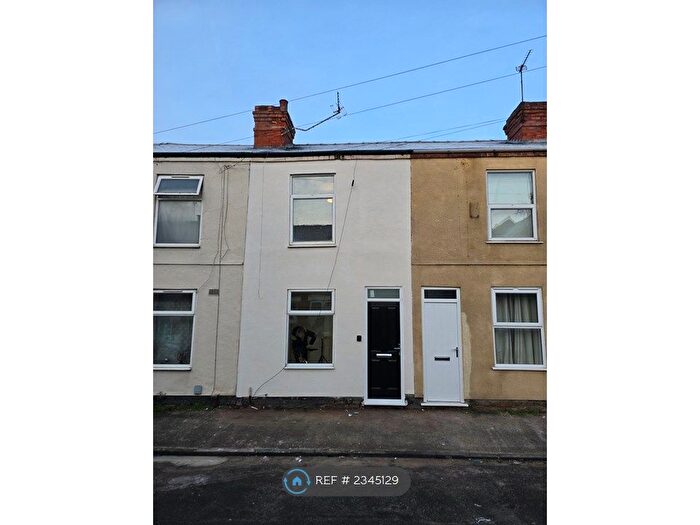 2 Bedroom Terraced House To Rent In Deabill Street, Netherfield, Nottingham, NG4