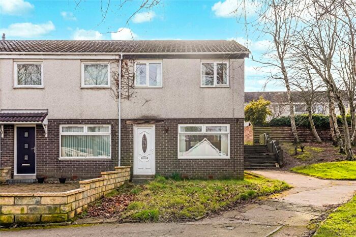 3 Bedroom End Of Terrace House For Sale In Ardross Place, Glenrothes, Fife, KY6